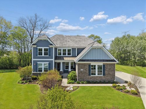 1329 Blackberry Ct, Libertyville, IL, 60048-5318 | Card Image