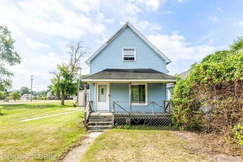 2808 Goulden St, Port Huron, MI, 48060-6938 | Card Image