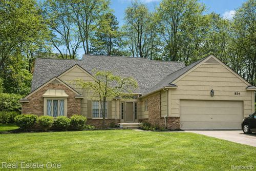 854 River Bend Dr, Rochester Hills, MI, 48307-2728 | Card Image