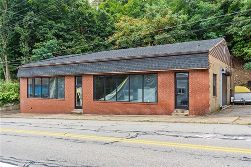 3861 East St, Pittsburgh, PA, 15214-2028 | Card Image