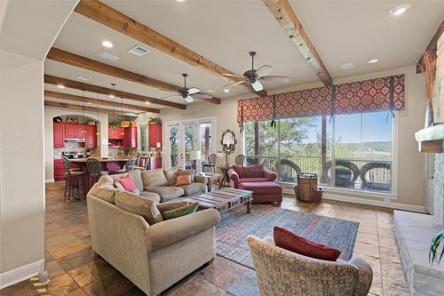 1017 Coventry Rd, Spicewood, TX, 78669-3121 | Card Image