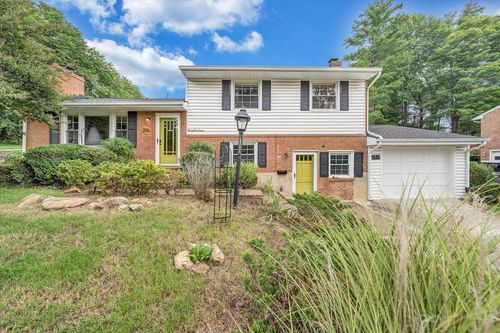 2516 Beverly Blvd Sw, Roanoke, VA, 24015-3909 | Card Image
