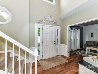 2 Story Foyer with great natural light! | Image 2