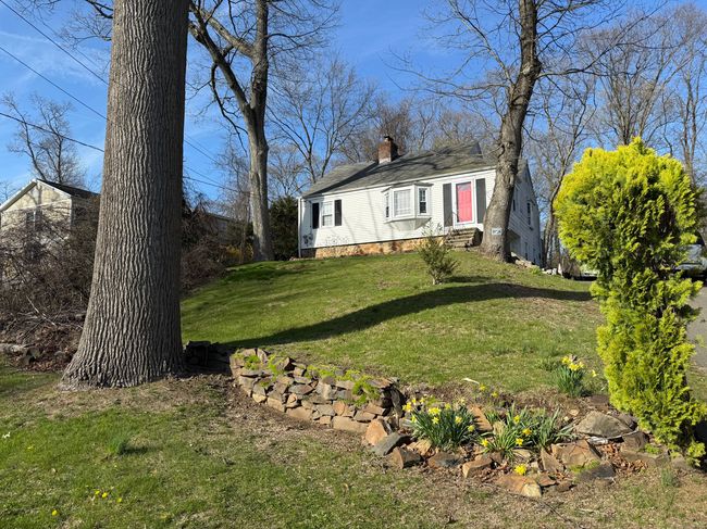 1030 Old Town Rd, House other with 3 bedrooms, 1 bathrooms and null parking in Trumbull CT | Image 13