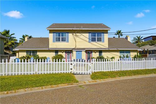 701 La Juana Ct, Port Aransas, TX, 78373-5901 | Card Image