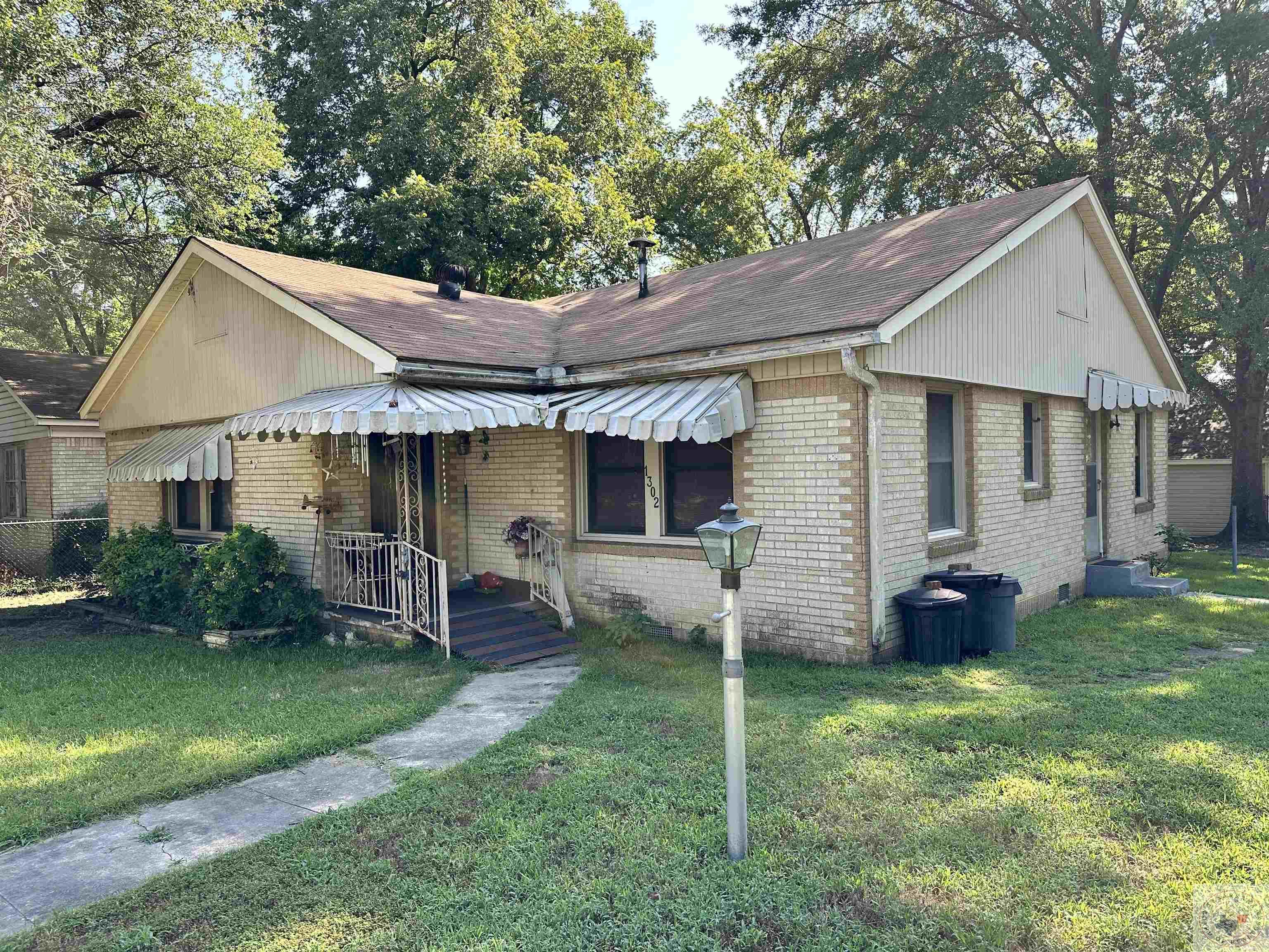 Hickory St, Texarkana, AR 71854