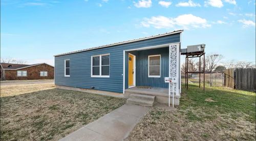 1805 Vine St, Colorado City, TX, 79512-3226 | Card Image