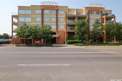 306-2700 Montague St, Regina, SK, S4S0J9 | Card Image