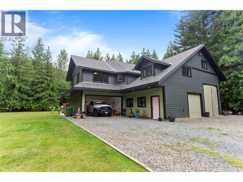 4037 Santa Rd, Scotch Creek, BC, V0E1M5 | Card Image