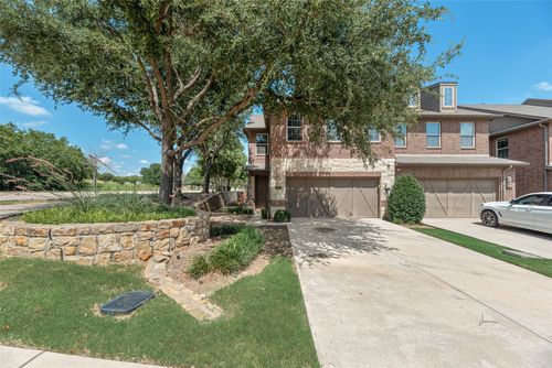 2625 Chambers Dr, Lewisville, TX, 75067-8203 | Card Image