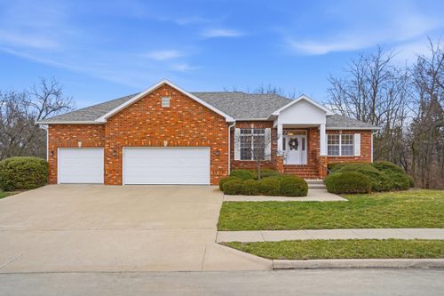 301 Parkwood Ct, COLUMBIA, MO, 65203-6900 | Card Image