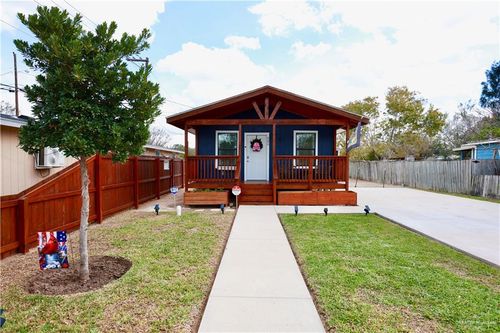 205 S Guerra Ave, Weslaco, TX, 78596-6329 | Card Image