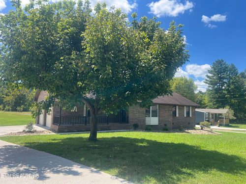 1316 W Beaver Creek Dr, Powell, TN, 37849-4429 | Card Image