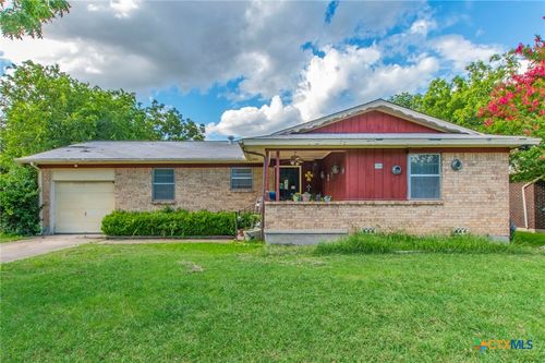 1105 E Robertson Ave, Copperas Cove, TX, 76522-3168 | Card Image
