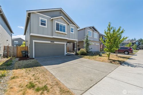 18773 108th Ave E, Puyallup, WA, 98374-5673 | Card Image