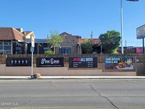 3019 Montana Ave, El Paso, TX, 79903-2501 | Card Image