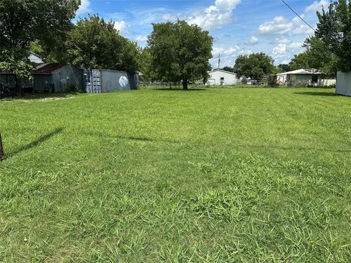 Lot 6 N Us Highway 69, Celeste, TX, 75423-9565 | Card Image