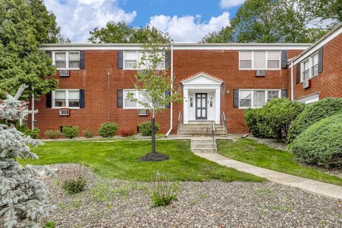 apt-1601-9 Danbury Ct, Suffern, NY, 10901-8030 | Card Image