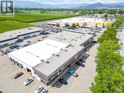 208-1755 Springfield Road, Kelowna, BC, V1Y5V5 | Card Image