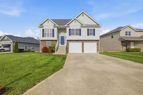 1219 Wildflower Rd, Warrensburg, MO, 64093-9614 | Card Image