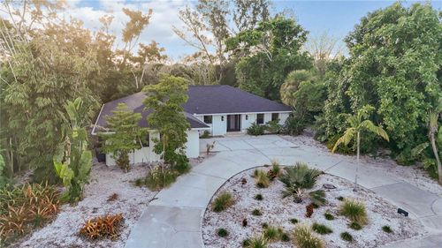 635 Tropical Cir, Sarasota, FL, 34242-1448 | Card Image
