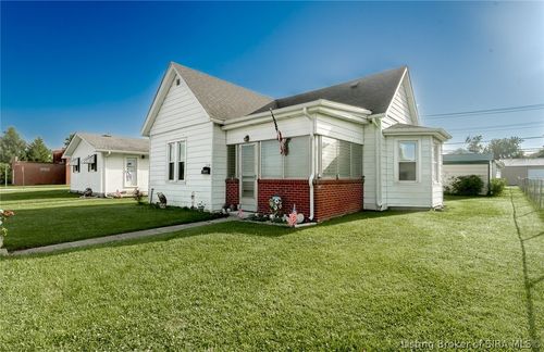 219 N Armstrong Street, Crothersville, IN, 47229 | Card Image