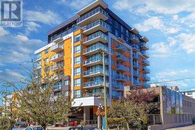 1004 - 838 Broughton St, Condo with 3 bedrooms, 2 bathrooms and 2 parking in Victoria BC | Image 3