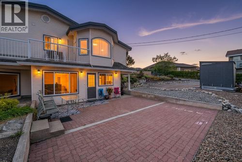 6764 Lakeside Dr, Oliver, BC, V0H1T4 | Card Image