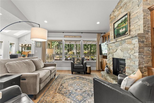 3669 Monterey Dr, House other with 4 bedrooms, 3 bathrooms and 3 parking in Nanaimo BC | Image 16