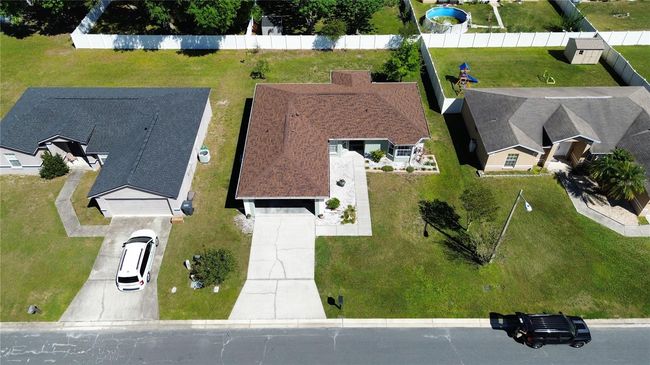 8181 Bristol Bay Ave, House other with 3 bedrooms, 2 bathrooms and null parking in LAKELAND FL | Image 5