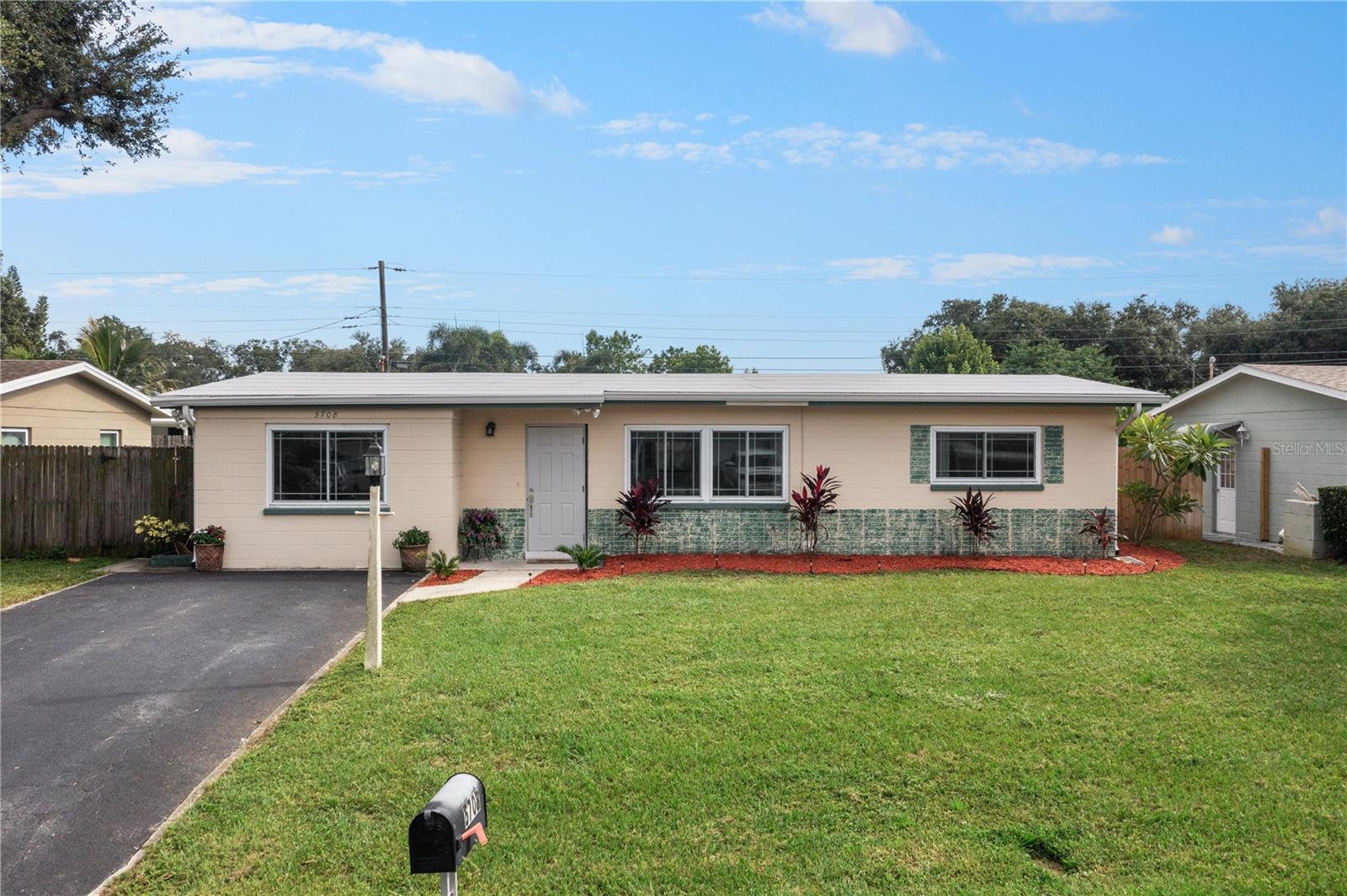 56th Ter, Saint Petersburg, FL 33709