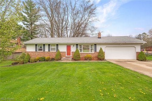 553 Mcneil Drive, Sagamore Hills, OH, 44067 | Card Image