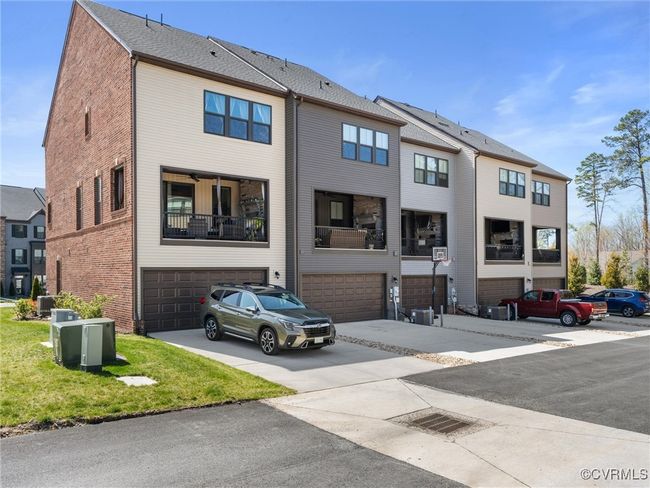 14100 Millpointe Rd, Townhouse with 3 bedrooms, 4 bathrooms and null parking in Midlothian VA | Image 42