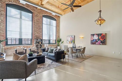 410e-170 Boulevard Se, Atlanta, GA, 30312 | Card Image