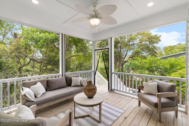 113 Sw 22 Nd St, House other with 4 bedrooms, 3 bathrooms and 1 parking in Oak Island NC | Image 26