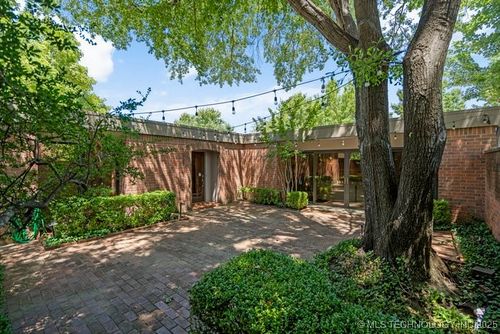 6c4-2434 E 72nd St, Tulsa, OK, 74136-5501 | Card Image