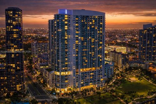 2006-1800 N Bayshore Dr, Miami, FL, 33132-3227 | Card Image