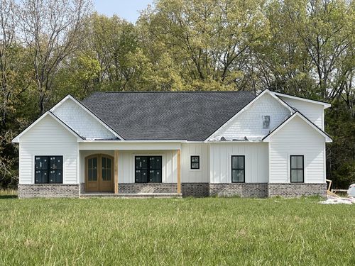 933 Ovoca Lake Rd, Tullahoma, TN, 37388 | Card Image