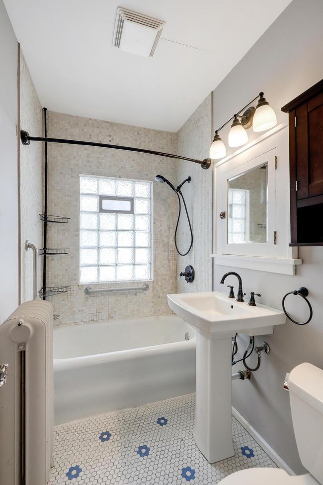 UPDATED TILE BATHS | Image 23