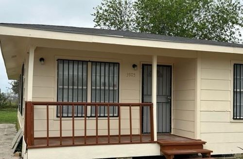 3905 Tagle St, Edinburg, TX, 78541-6815 | Card Image