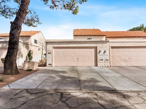 3384 Racquet St, Las Vegas, NV, 89121-4029 | Card Image