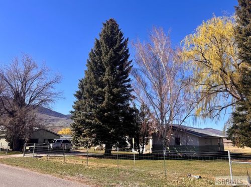 1 W Ute Rd, Salmon, ID, 83467-5313 | Card Image