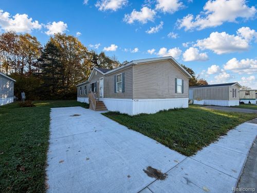 4242 Dolan Drive, Mt Morris Township, MI, 48504 | Card Image