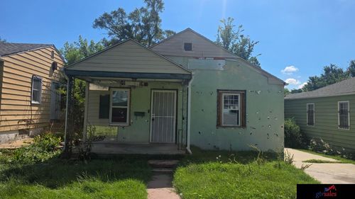 3747 N 38 Street, Omaha, NE, 68111 | Card Image
