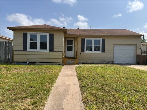 3801 Chestnut St, Corpus Christi, TX, 78411-3628 | Card Image