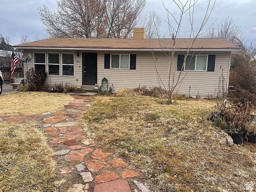 445 Minor Ct, Moab, UT, 84532-3069 | Card Image