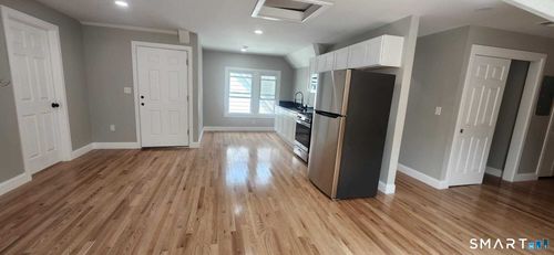 413 Winthrop Avenue, New Haven, CT, 06511 | Card Image