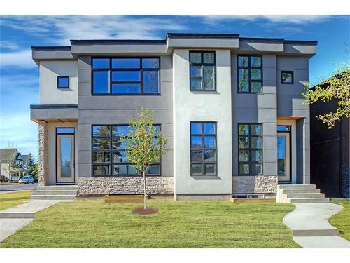 2052 46 Ave Sw, Calgary, AB, T2T2R9 | Card Image