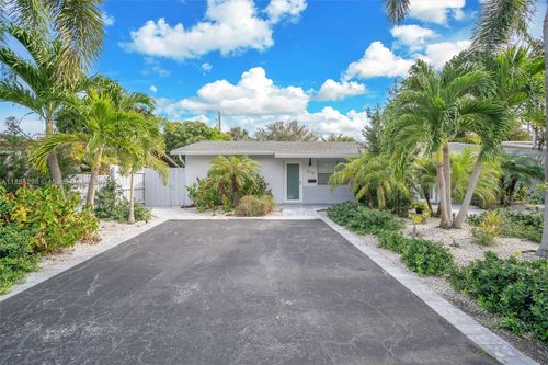 1-2618 Ne 10th Ter, Wilton Manors, FL, 33334-3714 | Card Image