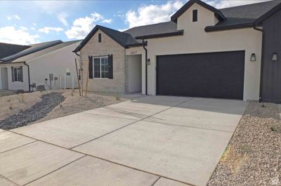 16E - 359 W Bradley Ln, Home with 3 bedrooms, 2 bathrooms and 2 parking in Cedar City UT | Image 2